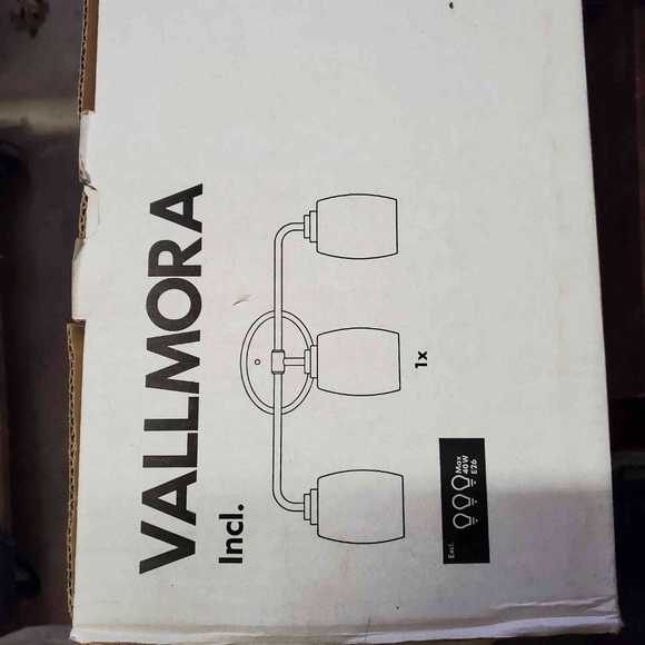 Bathroom 3-Spot Wall Lamp | Finish: Nickel Plated | Brand: Vallmora | RRR Home - Picture 3 of 4